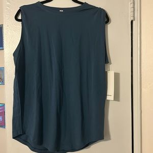 Lululemon Brunswick Muscle Tank Size 8 NWT